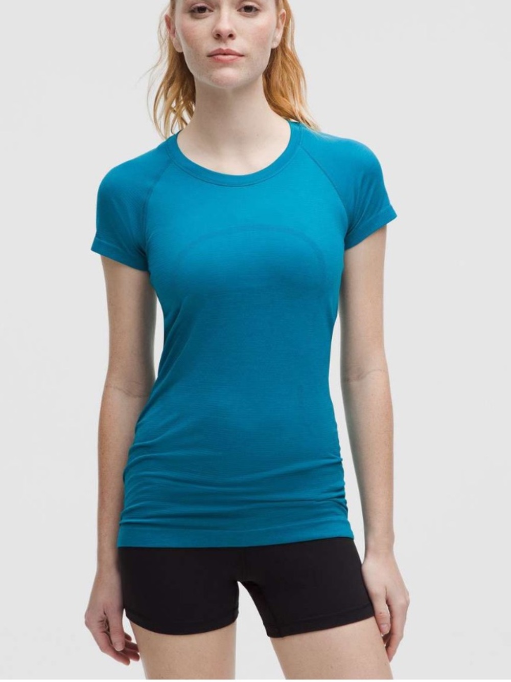 Lululemon Swiftly Tech Short-Sleeve Shirt 2.0 Hip Length Hawaiian Blue size 8